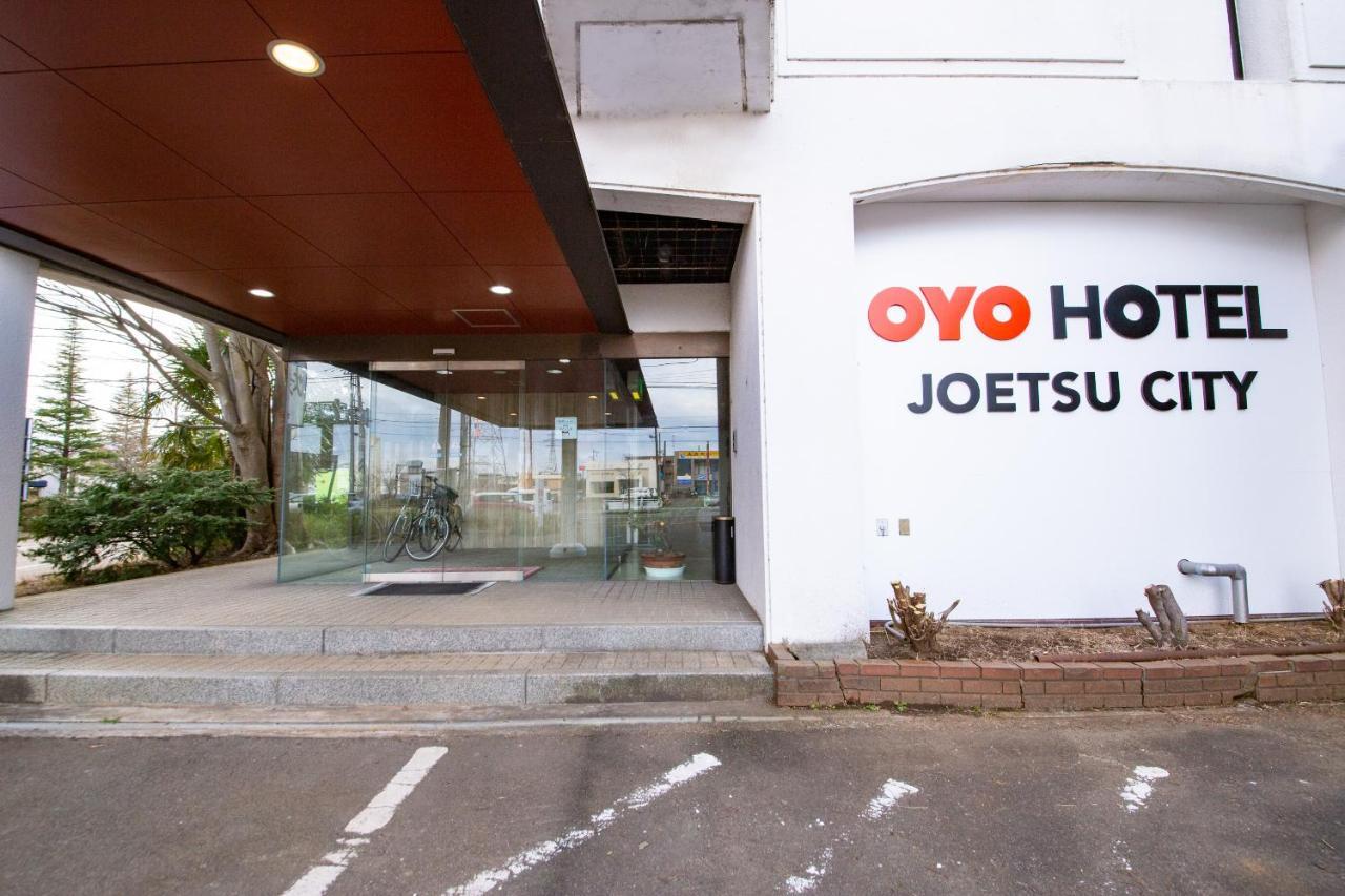 Oyo Joetsu City Hotel Kasugayama Exterior foto